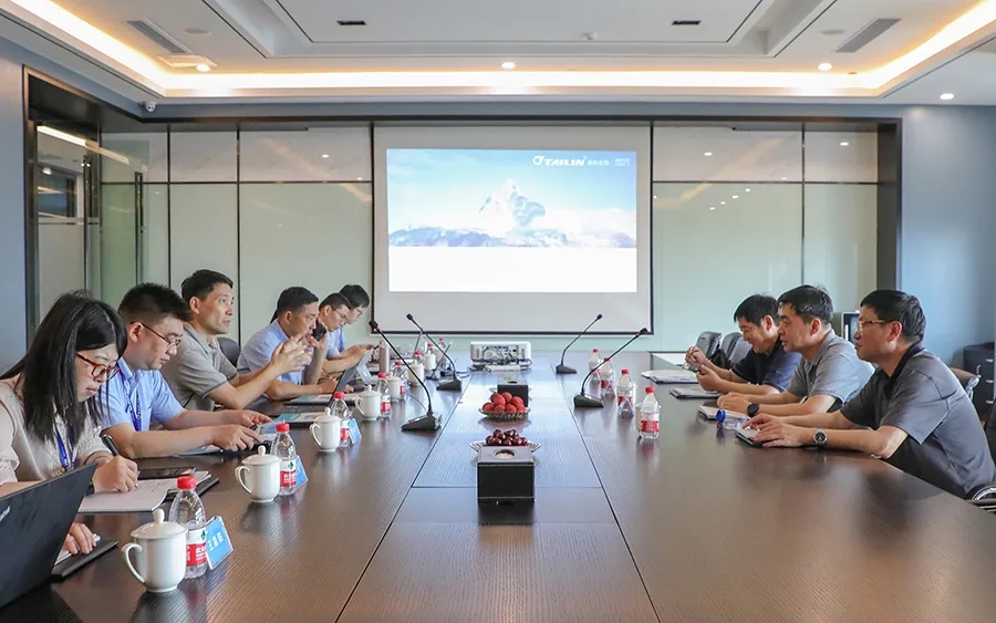 16232055199281295bbG.jpg 16232055199281295bbG.jpg