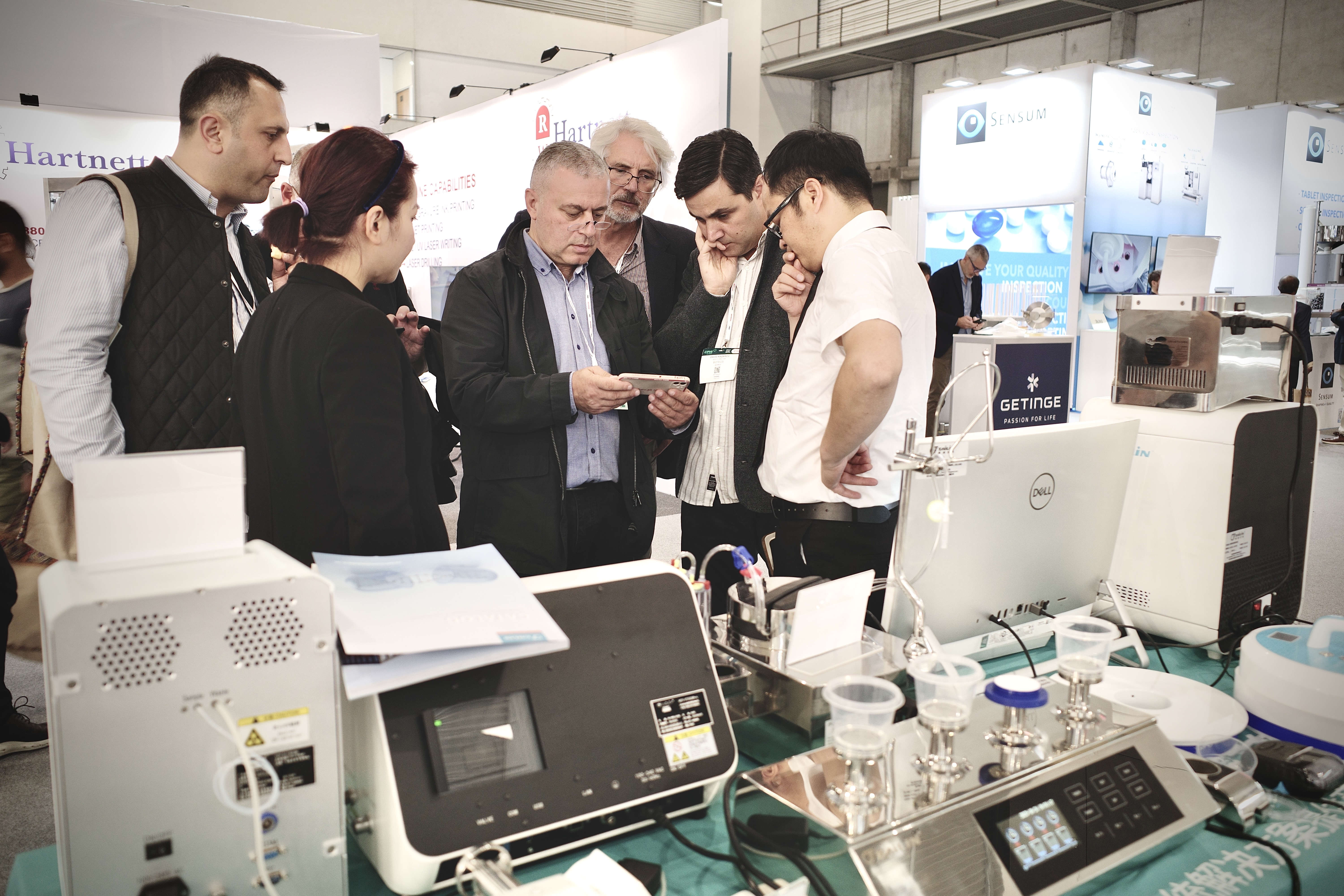 1698371855128800Rw72.jpg R0000025.jpg